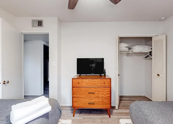 Charming Retro Gem Scottsdale