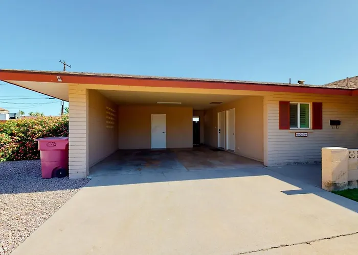 Charming Retro Gem Scottsdale